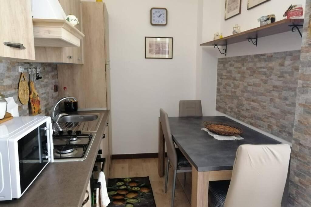 Appartamento Casa Santagostino Taranto Esterno foto