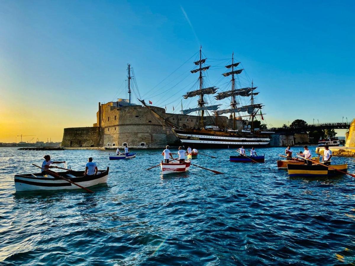 Appartamento Casa Santagostino Taranto Esterno foto