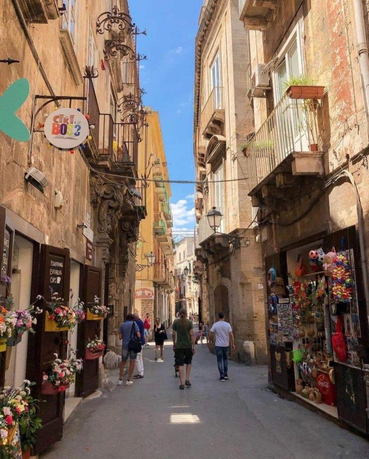 Appartamento Casa Santagostino Taranto Esterno foto